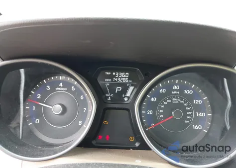 2012 Hyundai Elantra Limited из США, поврежденный, VIN 5NPDH4AE1CH149097